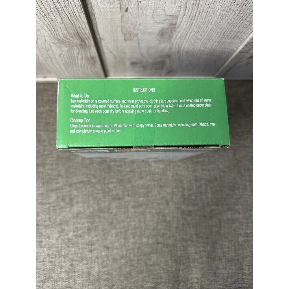 Melissa & Doug Created by Me! Horse Figurines Craft Kit A Pair of Pals to Paint - Picture 4 of 4